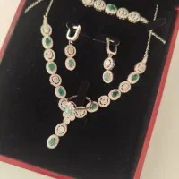 سرویس زمرد زامبیا اصل شناسنامه دار با تزیین برلیان