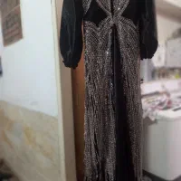 لباس مجلسی|لباس|میبد, |دیوار