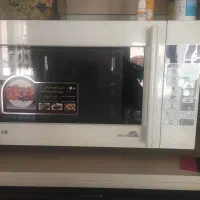 مایکروفر رو کابینتی سفید