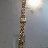 یک ساعت دخترانه ویک ساعت زنانه