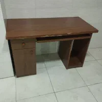 میز کامپیوتر