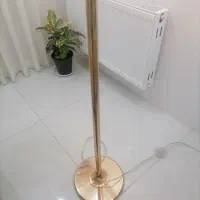 لوستر اباژور