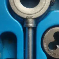 حدیده و قلاویز ژاپنی اصل40 تکه|ماشینآلات صنعتی|اصفهان, مارچین|دیوار