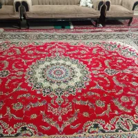 یک تخمه فرش ۱۲ متری  تمیز وسالم با  ۲۷۰۰۰۰۰تومان