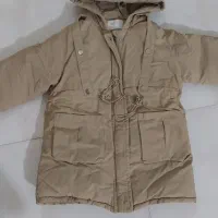 کاپشن دخترانه کاملا تمیز وسالم هستش.کار خارجی هست|کفش و لباس بچه|رشت, نیروی دریایی|دیوار