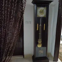 ساعت ایستاده سالم