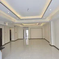 آپارتمان ۱۳۸ نوساز با دو پارکینگ