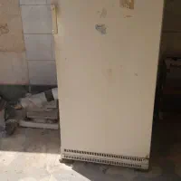 یخچال و کولر آبی و میز اداری و صندوقچه و آب سردکن