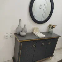 آیینه و کنسول