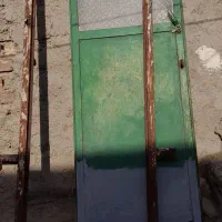 درب قدیمی سنگین