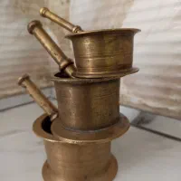 هاونگ قدیمی|کلکسیون اشیاء عتیقه|رباط‌کریم, الارد|دیوار