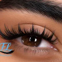 کاشت مژه + آموزش ویژه
