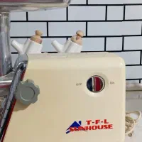 چرخ گوشت سالم و خیلی تمیز