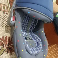 تخت کم جای نوجوان و کریر نوزاد