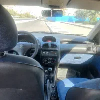 پژو۲۰۶نقره‌ای‌‌‌قابل‌معاوضه|خودرو سواری و وانت|تهران, شهرک طالقانی|دیوار