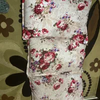 ۸ بالشت نو زیپدار وپارچه تمام نخ نو