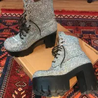 نیم بوت نگینی سایز ۳۷ ۳۸|کیف، کفش، کمربند|چمستان, |دیوار