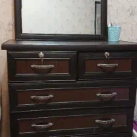 دراور و میز و صندلی