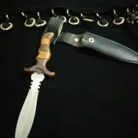 خنجر قدیمی قشنگ