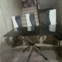 میزغذاخوری فلزی شیشه ای