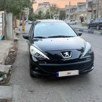 ۲۰۷ مدل ۱۴۰۴ سقف شیشه ای فول آپشن