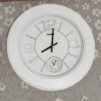 ساعت دیواری