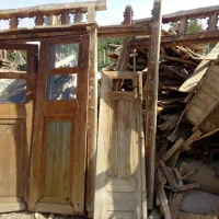 فروش درچوبی باقدمت بالا|کلکسیون اشیاء عتیقه|ابهر, |دیوار