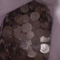 سکه های جمهوری اسلامی. ۵۰۰ تومنی و ۲۰۰ تومنی