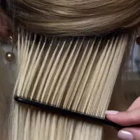 استخدام اکستنشن کار و سرکراتین زن