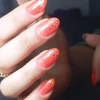 ارائه تخصصی خدمات کاشت ناخن با بهترین متریال