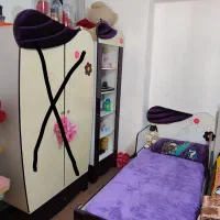 تخت وویترین وتشک تخت فنری نوست گل برجسته های گلاس