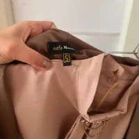 مانتو|لباس|مشهد, سرافرازان|دیوار