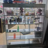 ویترین مغازه