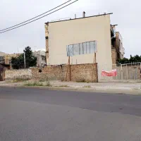 چهار دیواری تجاری ۴۰۰ متری با یک اتاقه ۶ در ۳