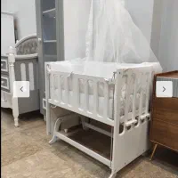 تخت کنار مادر مدل مستطیلی|تخت و سرویس خواب|شاهین‌شهر, شهرک هشت بهشت|دیوار