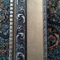 کتیبه زیباونوهم کتیبه وهم تاج کابینت