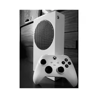 کنسول Xbox سری اس دو دسته 500 گیگ در حد نو