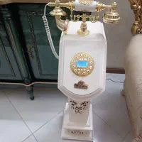 تلفن پایه‌دار یا ایستاده