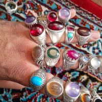 سلام فقط انگشتر شناس همه قدیمی وکمیاب