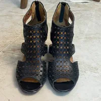 کفش تابستونی چرم سایز ۳۷