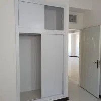 آپارتمان 100 متری ،کلید نخورده ، رو به خیابان