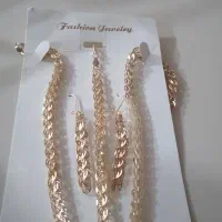 سرویس طلا روس رنگ ثابت فقط ۷۵۰