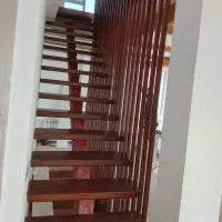 رنگ‌کاری چوب،راه پله،ویلا،آلاچیق