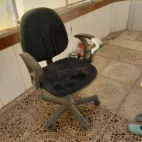 صندلی اداری مرتب