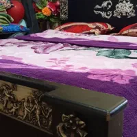 تختخواب دونفره بسیار تمیز