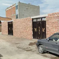زمین مسکونی چهار دیواری