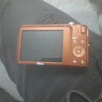 دوربین دیجیتال نیکون درحد نو