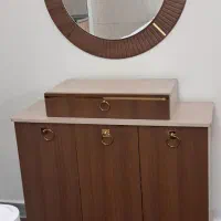 میز تلویزیون و جا کفشی در حد نو