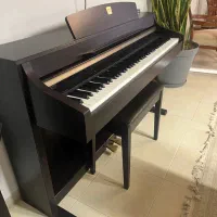 پیانو یاماها Clp 330