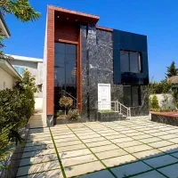 دوبلکس-استخردار-با-260-متر-زمین-با-سند-تکبرگ